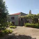 Casa de Férias Quinta Do Mirante 1785 *