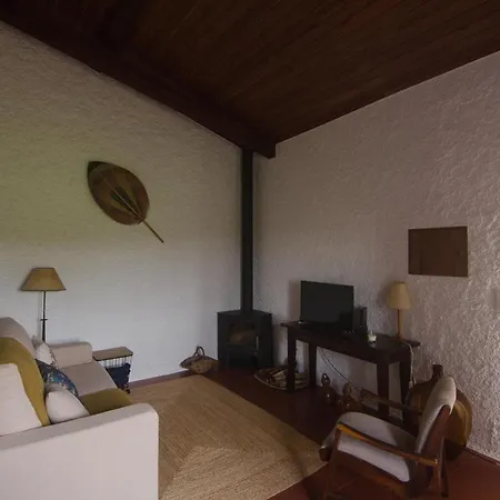 Quinta Do Mirante 1785 度假居 蓬塔德尔加达